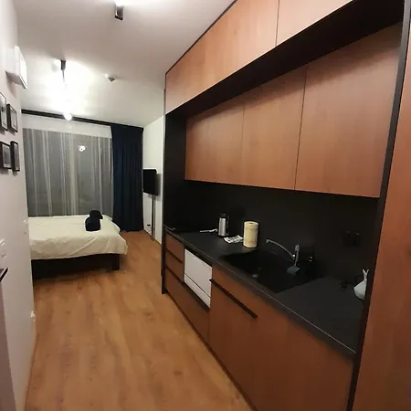 100czniowe Zurawie Διαμέρισμα *
