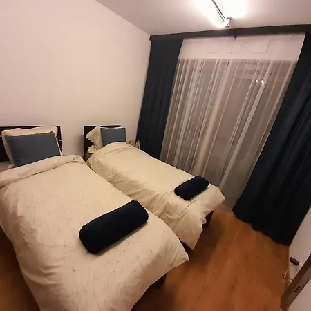 Διαμέρισμα 100czniowe Zurawie *