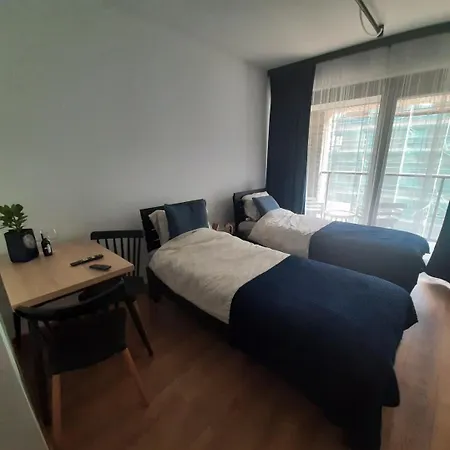 Apartment 100czniowe Zurawie *