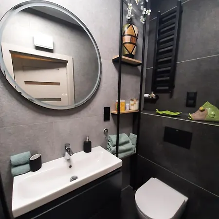 Apartment 100czniowe Zurawie