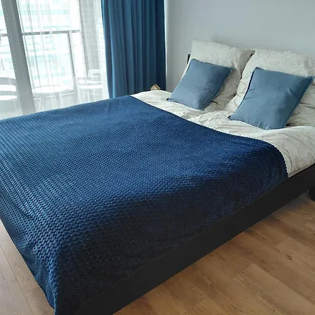 Apartment 100czniowe Zurawie *