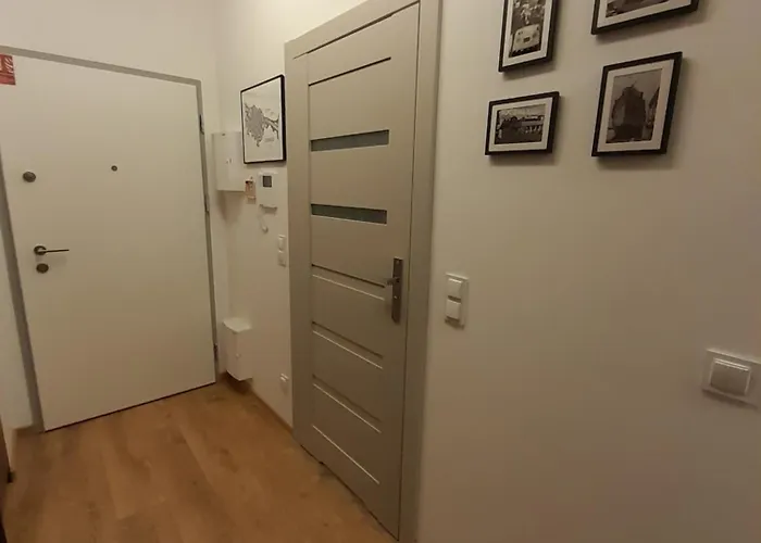 Apartamento 100czniowe Zurawie
