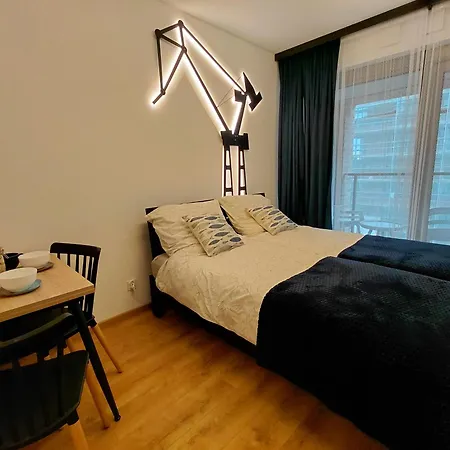 Apartamento 100czniowe Zurawie *